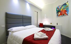 Nearhome Smart Suites Guest House